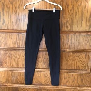 Lululemon black size 8 Wunder Under leggings